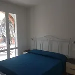 Golden River Apartment *