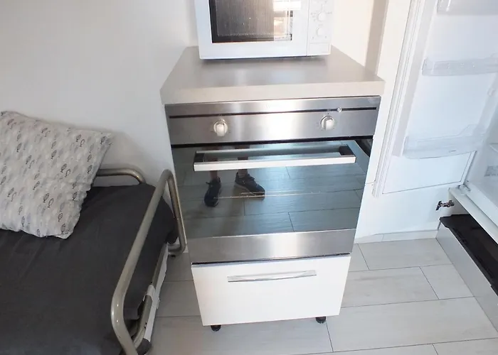 Golden River * مارينا دي كامبو