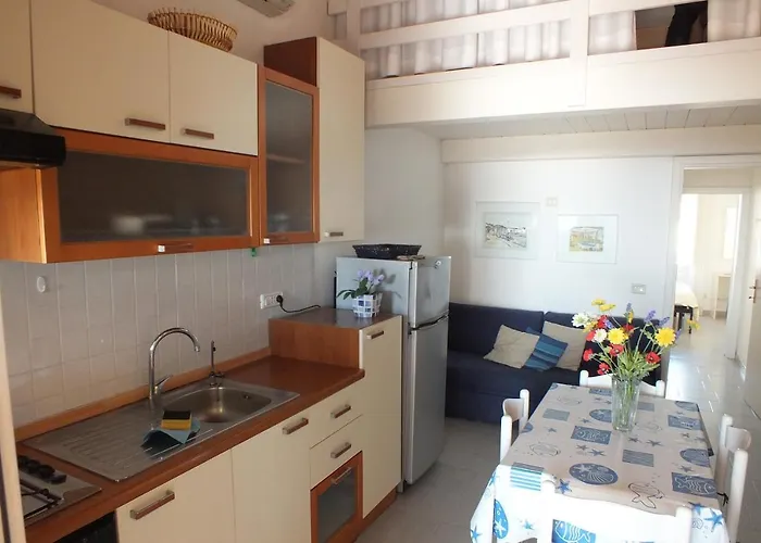 Golden River * مارينا دي كامبو