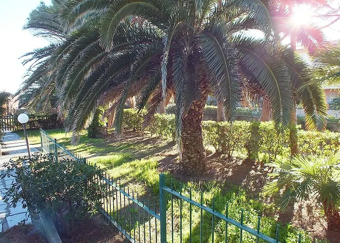 Golden River * مارينا دي كامبو