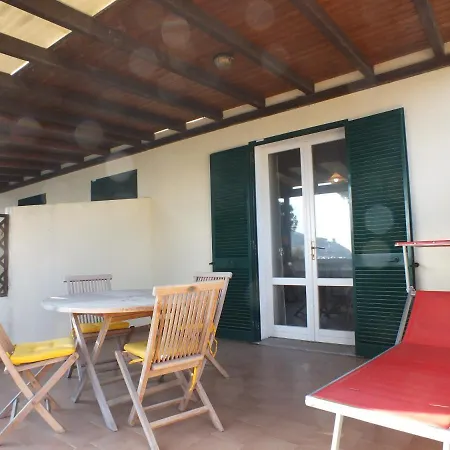 Golden River Apartamento