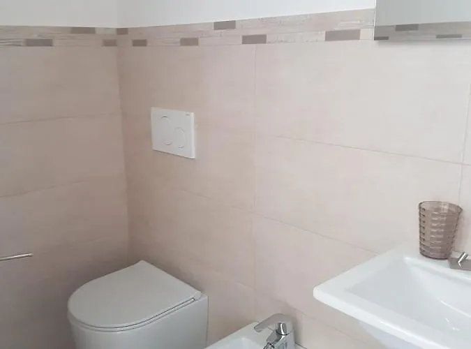 Golden River Appartement *