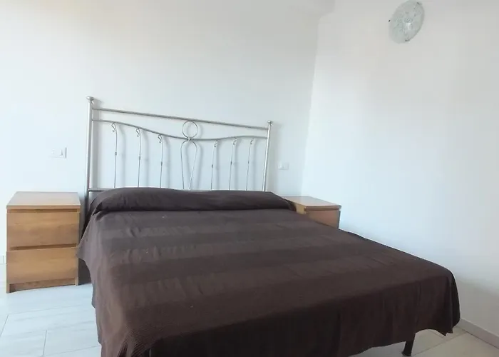 Golden River Appartement *