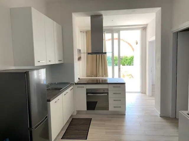 金河酒店 * 坎普码港